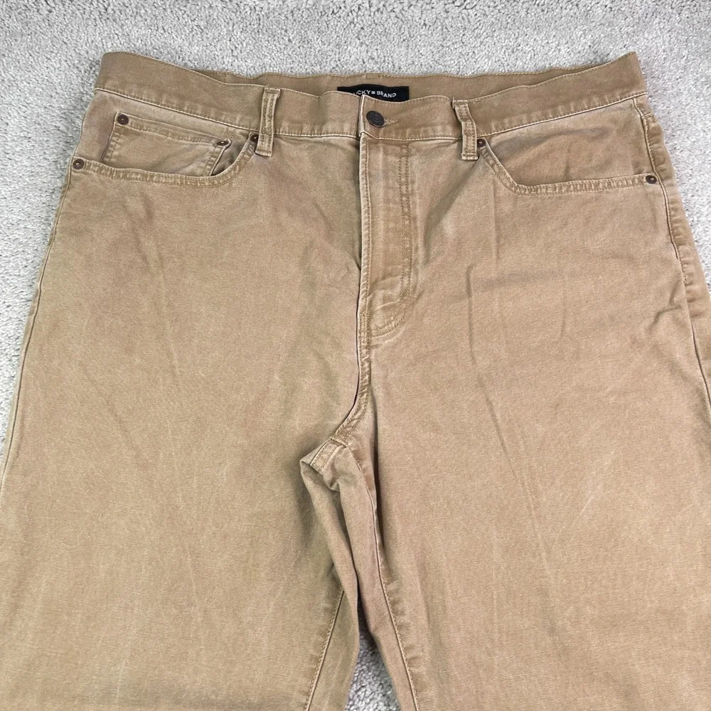 Lucky Brand chinos khaki